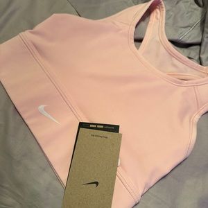 Nike sports bra never worn too small for me!
